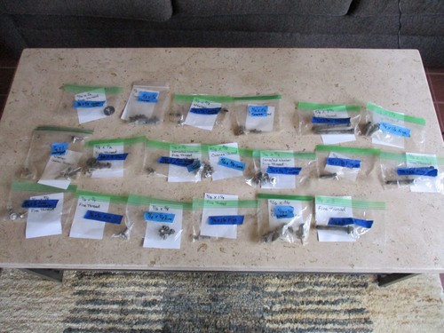 Lot assorted hardware - assorted, screws