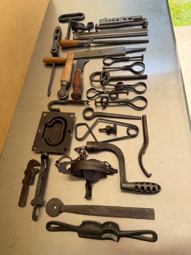 Vintage lot assorted hand - lot,
